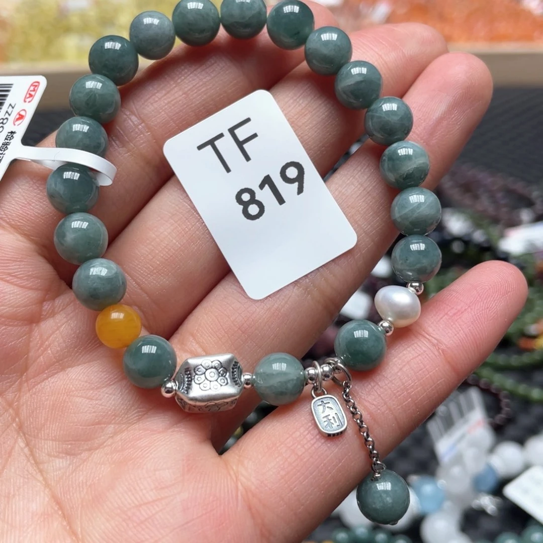 水晶多样性发一只未镶嵌