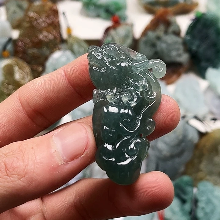 定制翡翠未镶嵌翡翠