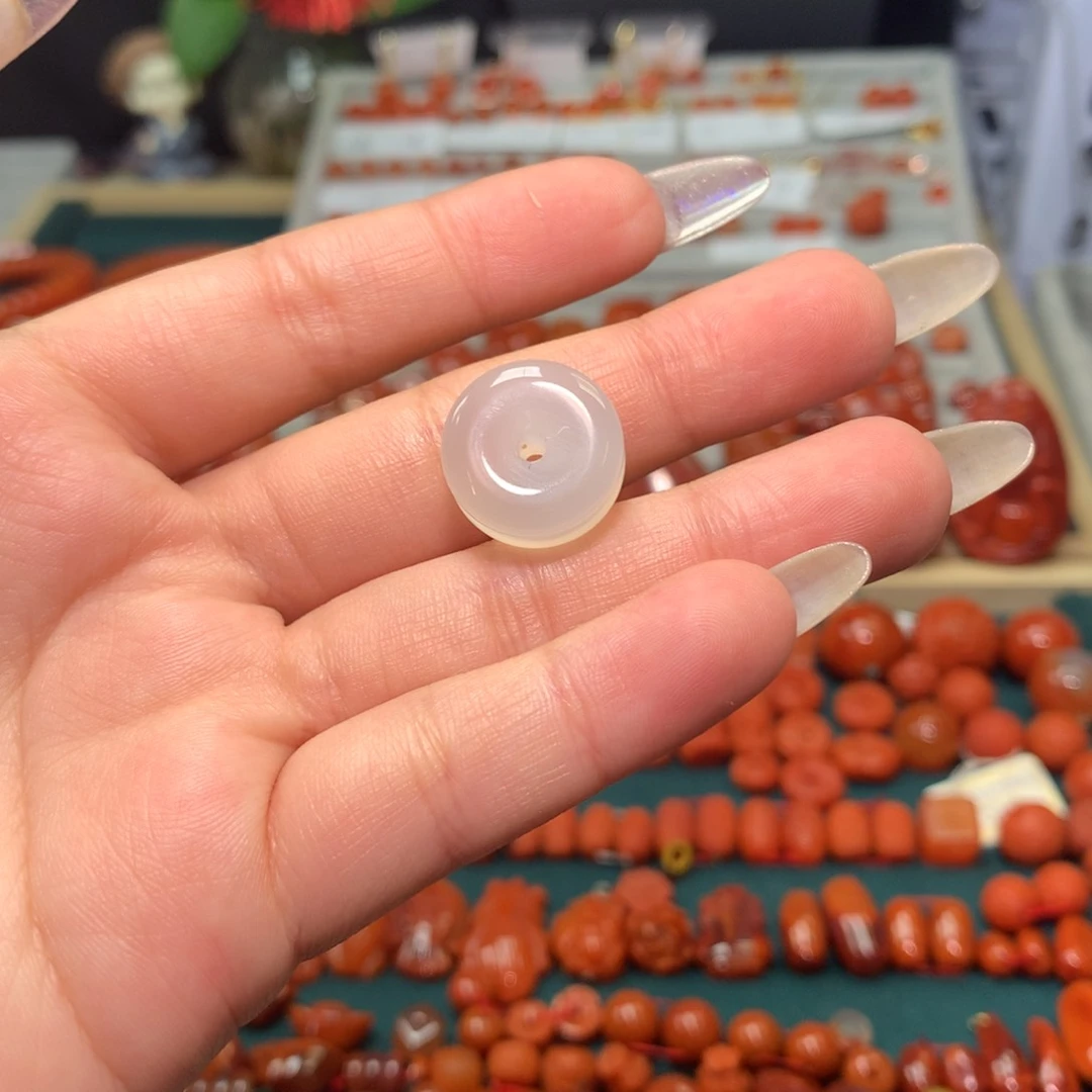 【闪购商品】南红玛瑙荔枝冻车轮未镶嵌
