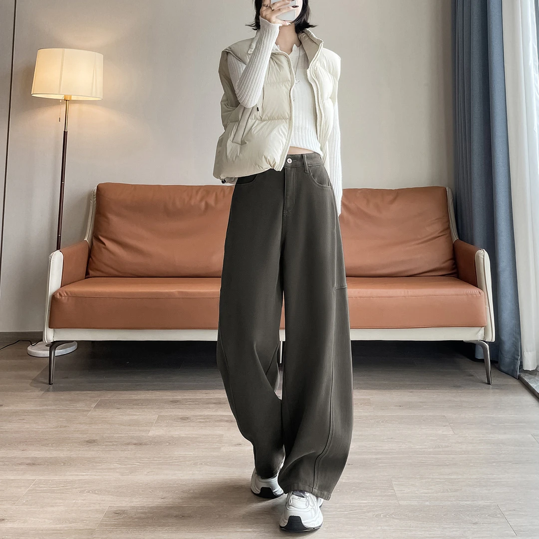 灰色加绒弯刀阔腿牛仔裤女冬季2025年新款高腰宽松遮胯显瘦香蕉裤