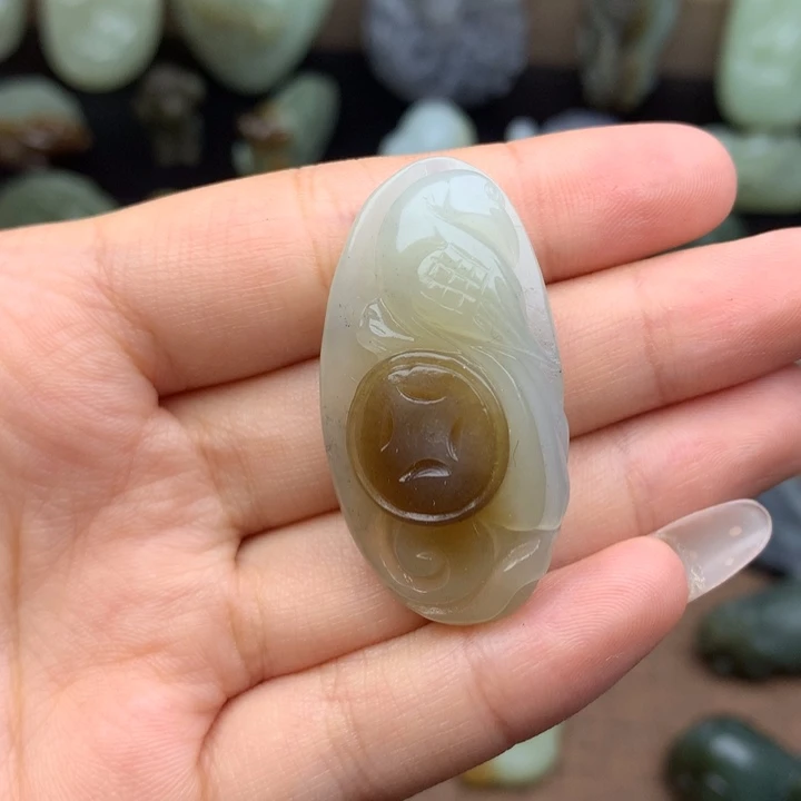 和田玉未镶嵌挂件