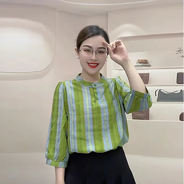 夏季新款上衣女宽松优雅气质风七分袖衬衫女装竖条纹百搭显瘦小衫