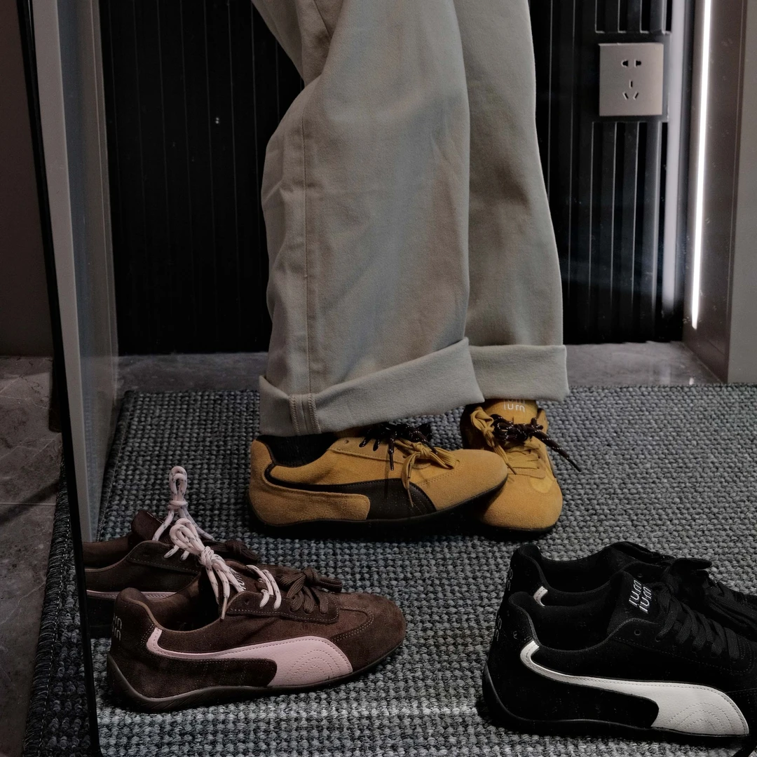 德训鞋平底休闲鞋女2025春季拼色双鞋带真皮阿甘鞋女式春季单鞋