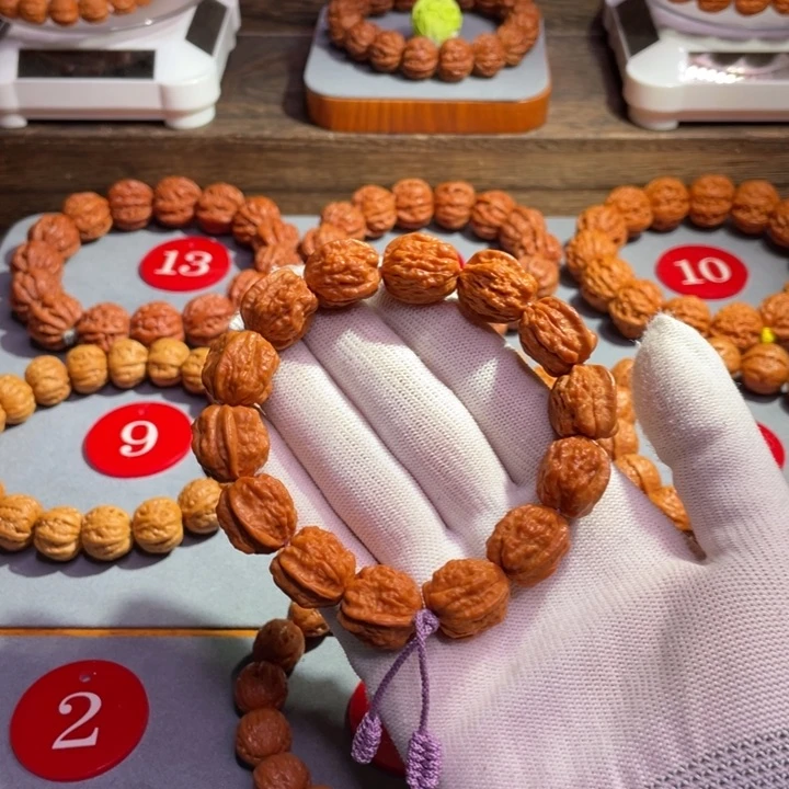 文玩核桃手串M***Y金蟾