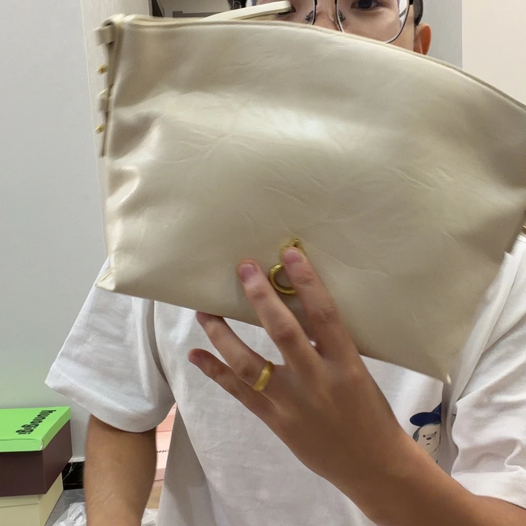 小牛皮绵羊皮（革）牛皮（革）山羊皮（革）黄牛皮（革）水牛皮（