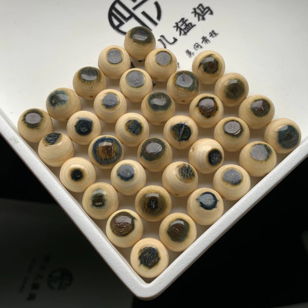 【四六儿】福利•猛犸象牙二等蓝眼圆珠配饰有瑕有坑裂一等冰料