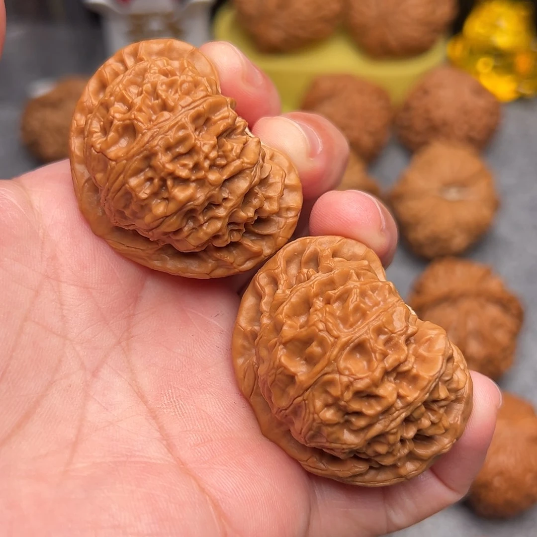 把件文玩核桃43全品毕业桃心宫灯