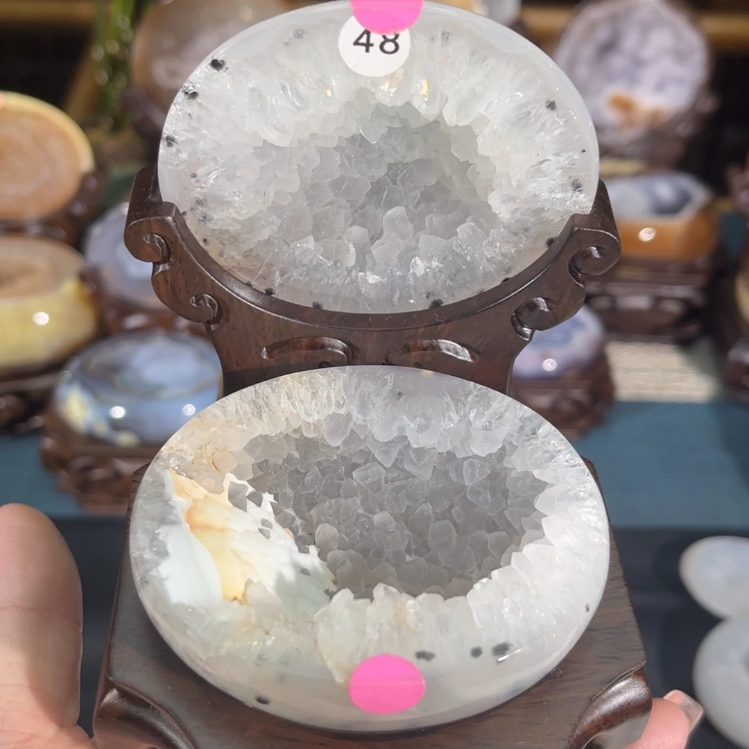 未镶嵌大型摆件（非配饰）水晶