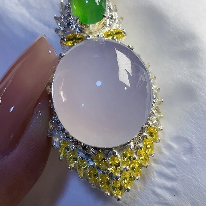 三***8定制翡翠未镶嵌8665555588