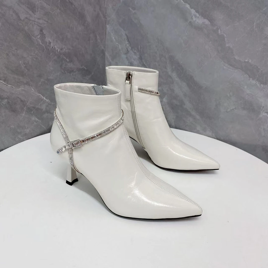 C9773  米白色  时尚秋冬侧拉链尖头2025新款女真皮时装短靴