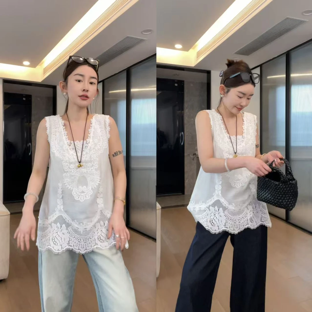 JOJO/玖了个玖 2025春 极简百搭蕾丝贴布绣时尚方领上衣 2503C906