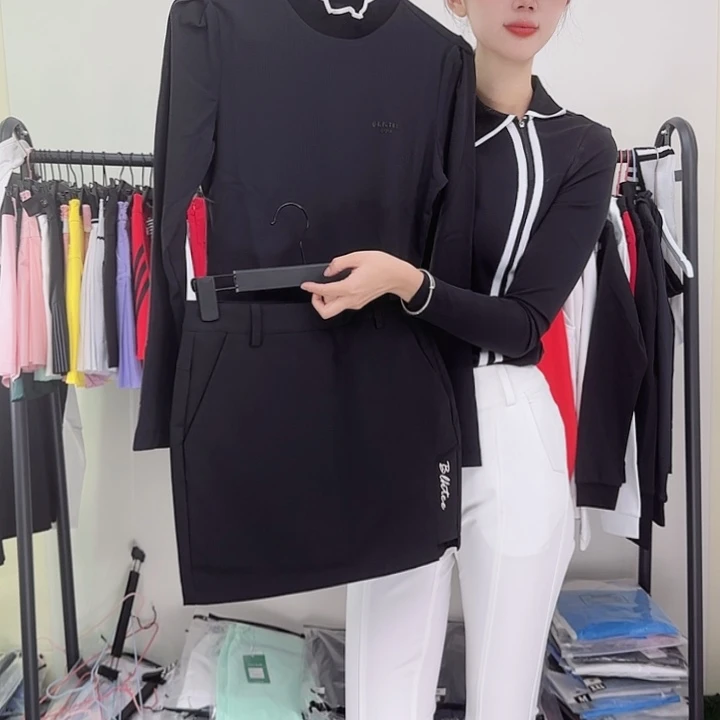 黑色打底，黑色包裙