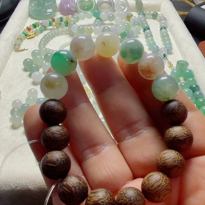 翡翠未镶嵌颈饰天然缅甸翡翠A货