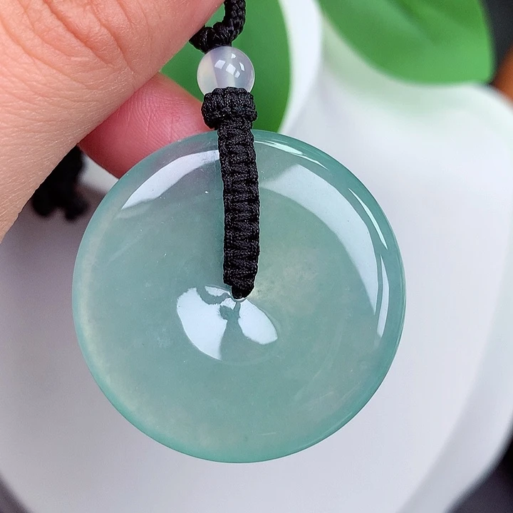 颈饰未镶嵌翡翠平安扣 35.6x6.0mm