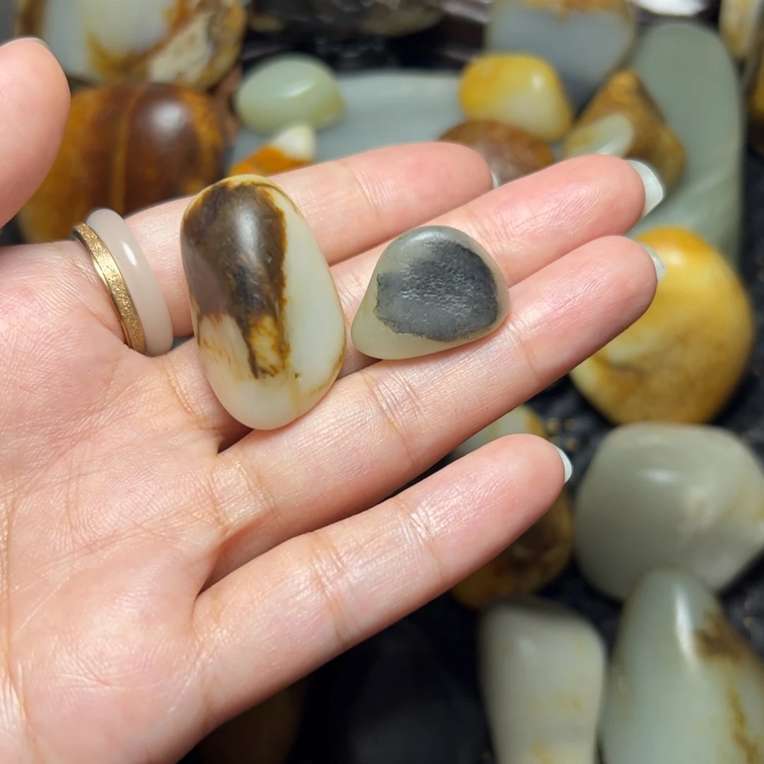 二***品和田玉未镶嵌挂件48