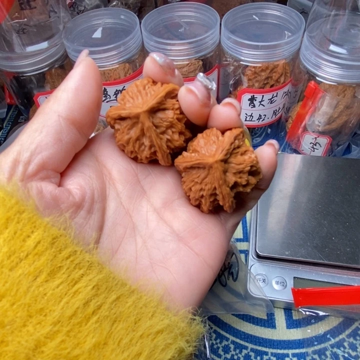 桃核吊坠三棱35核桃