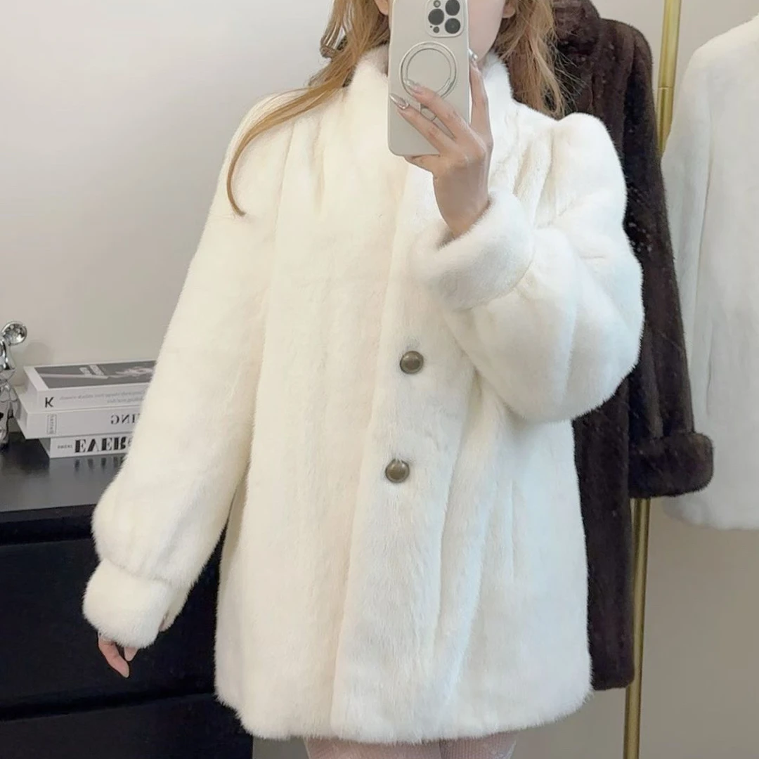 本白色立领2025进口水貂皮草短二天鹅绒整貂网红直播福利