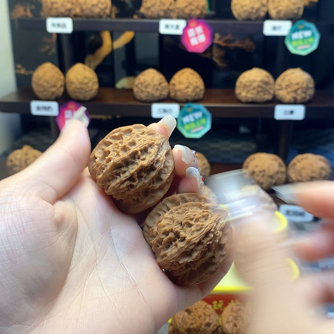 核桃把件福利霞云岭核桃卡边38➕（不退不换）