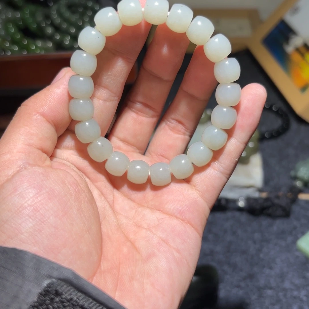 和田玉未镶嵌手链