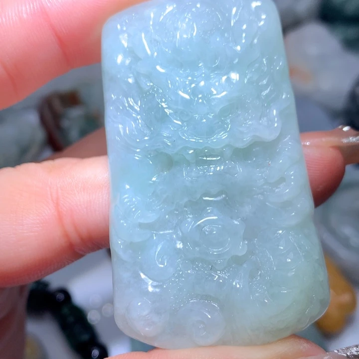 翡翠未镶嵌颈饰保真天然A货翡翠