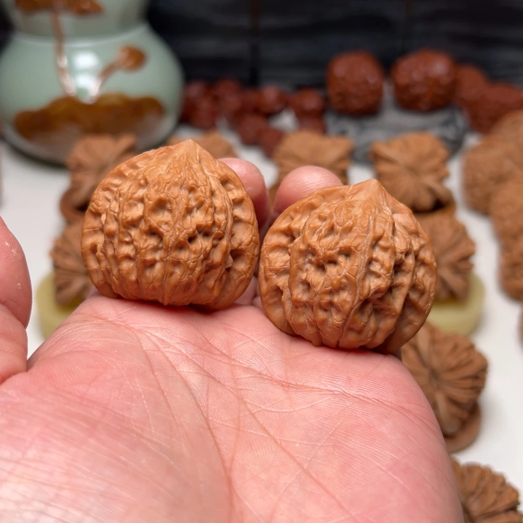 文玩核桃把件迎新价40崔凯