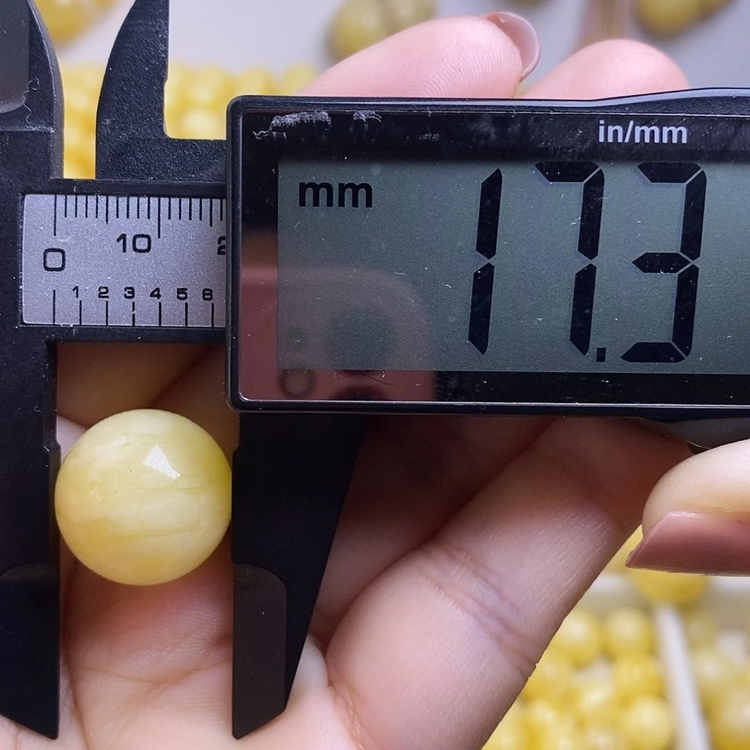 裸石琥珀未镶嵌蜜蜡圆珠