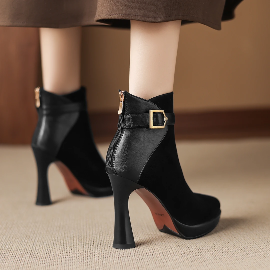 小个子增高10cm时尚气质高跟短靴女防水台不累脚拼接时装靴瘦瘦靴