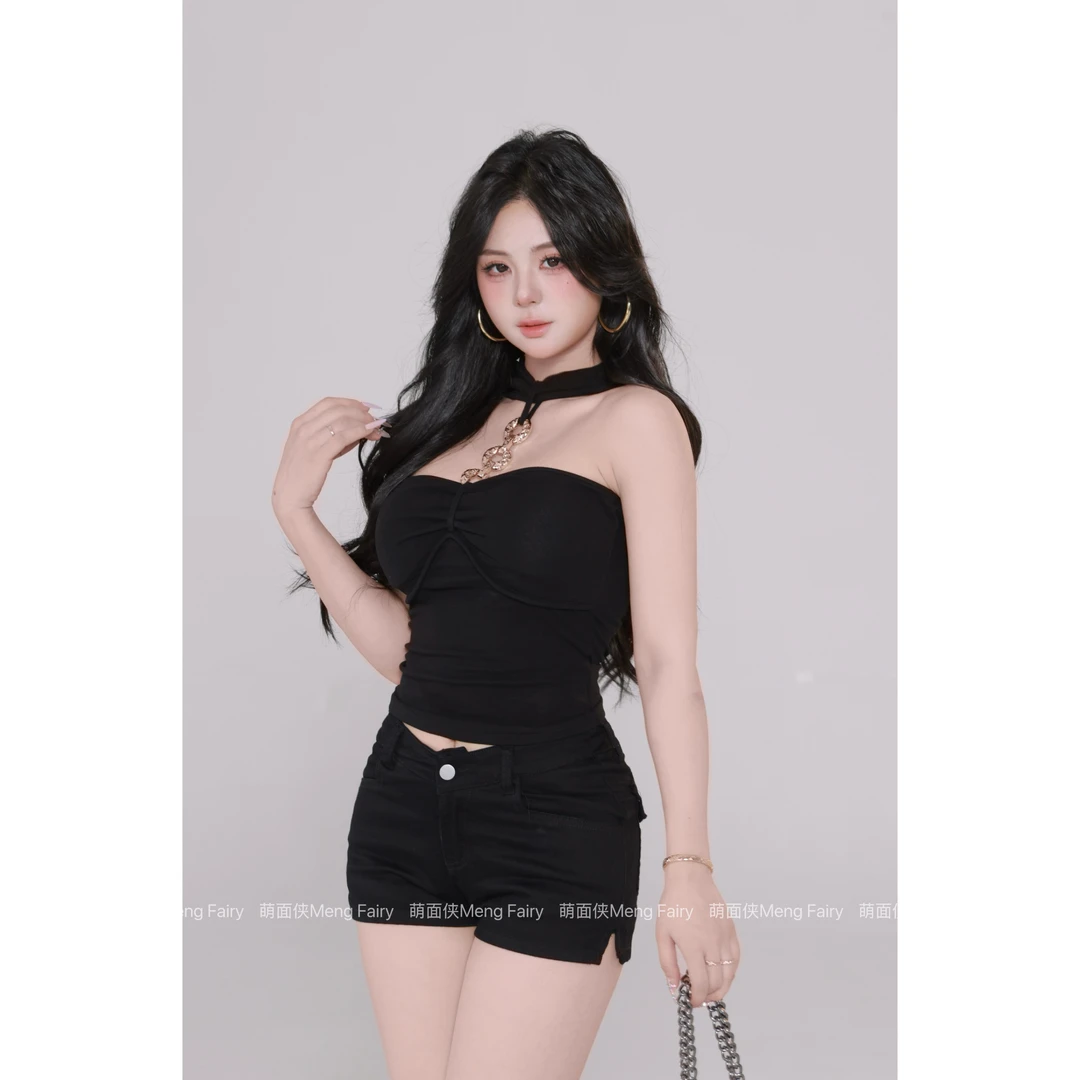 现货萌面侠【钓系梦境】92棉辣妹黑色挂脖小众设计感上衣5727M