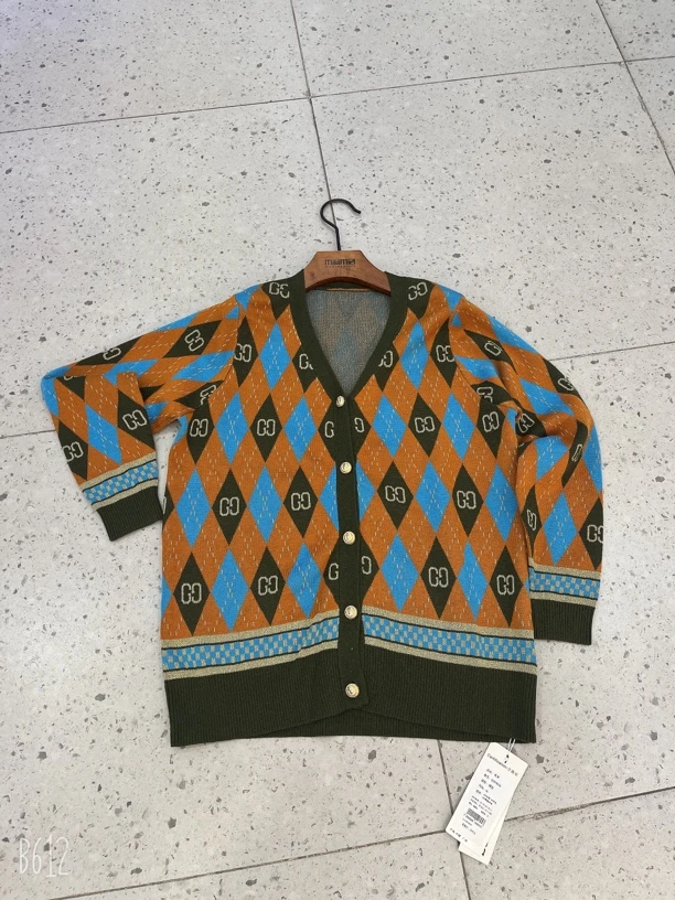 米尚米多休闲时尚开衫