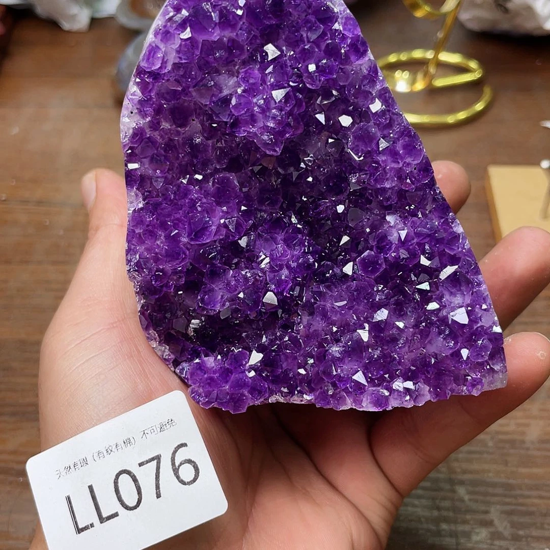 未镶嵌大型摆件（非配饰）水晶