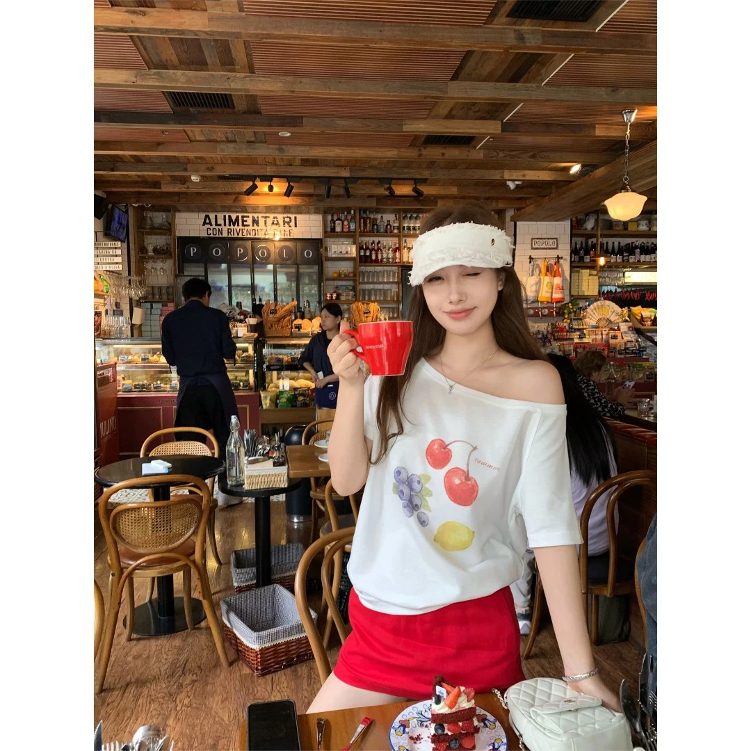 【趣味果园】ins小众水果印花休闲宽松斜肩款T恤C 8872#