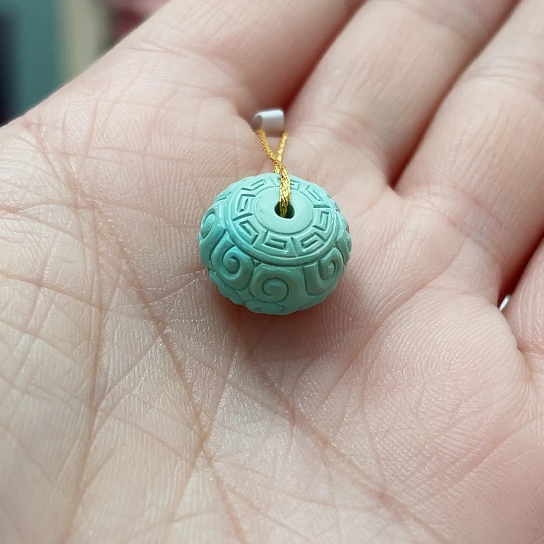 绿松石颈饰未镶嵌