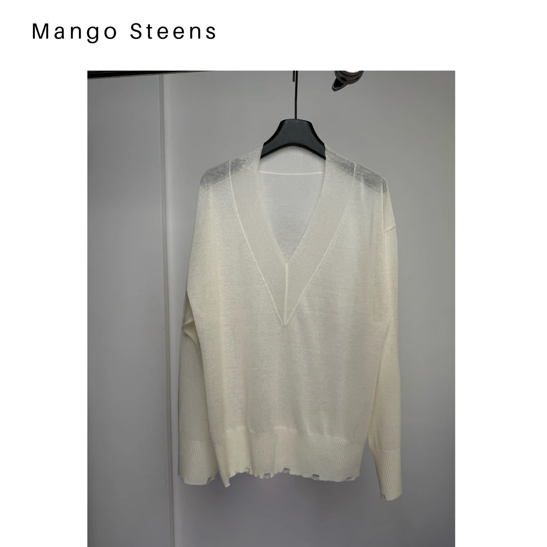 MANGO steen‘s丨亚麻深V老钱感破坏毛边套头针织I6083