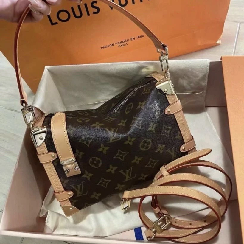 99新 LouisVuitton/路易威登 老花中号盒子斜挎包/4598