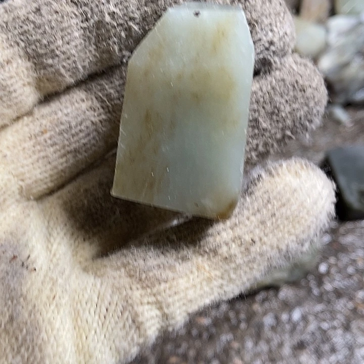 和田玉（糖玉）未镶嵌珠宝半成品