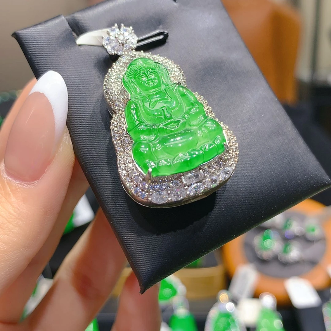 【闪购商品】翡翠未镶嵌颈饰4柒姐
