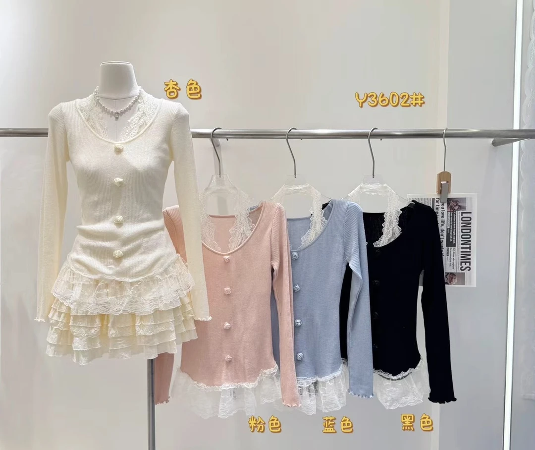 3602假两件挂脖花朵小衫