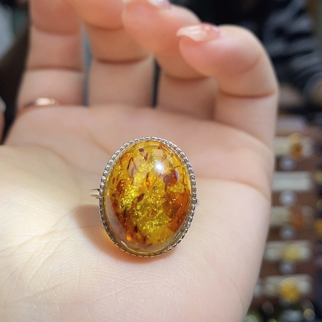 琥珀未镶嵌裸石成品