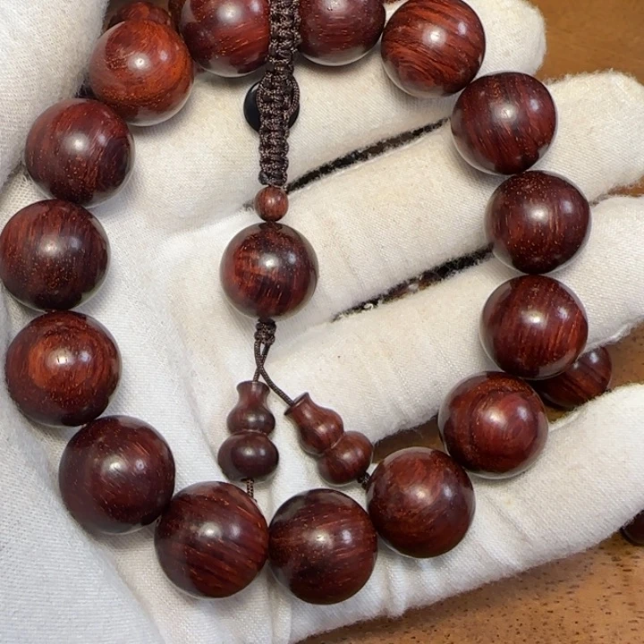 檀香紫檀（小叶紫檀）陈化老料串1.5串