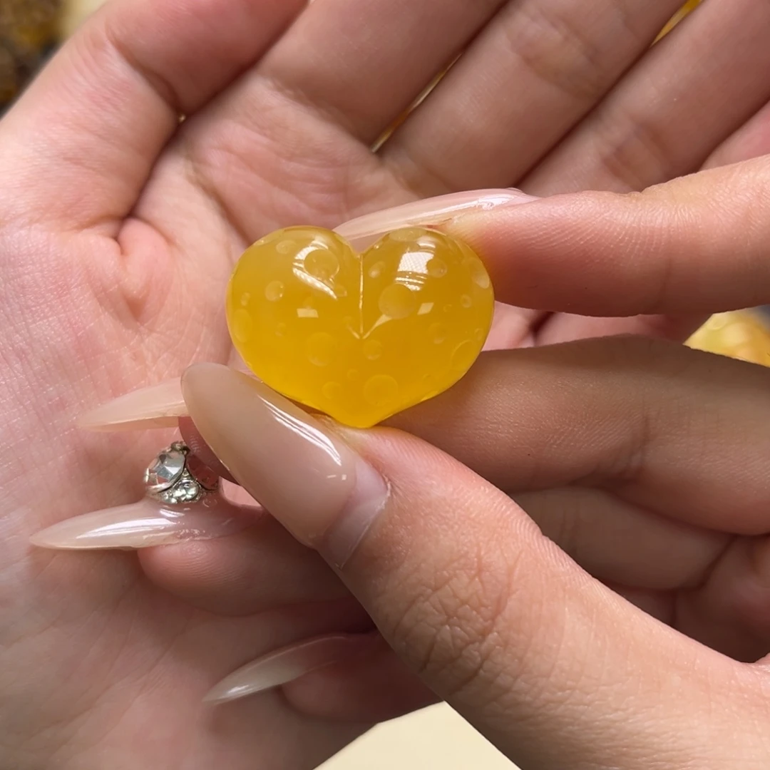 琥珀未镶嵌裸石天然琥珀俄料爱心屁桃蜂巢工艺漏