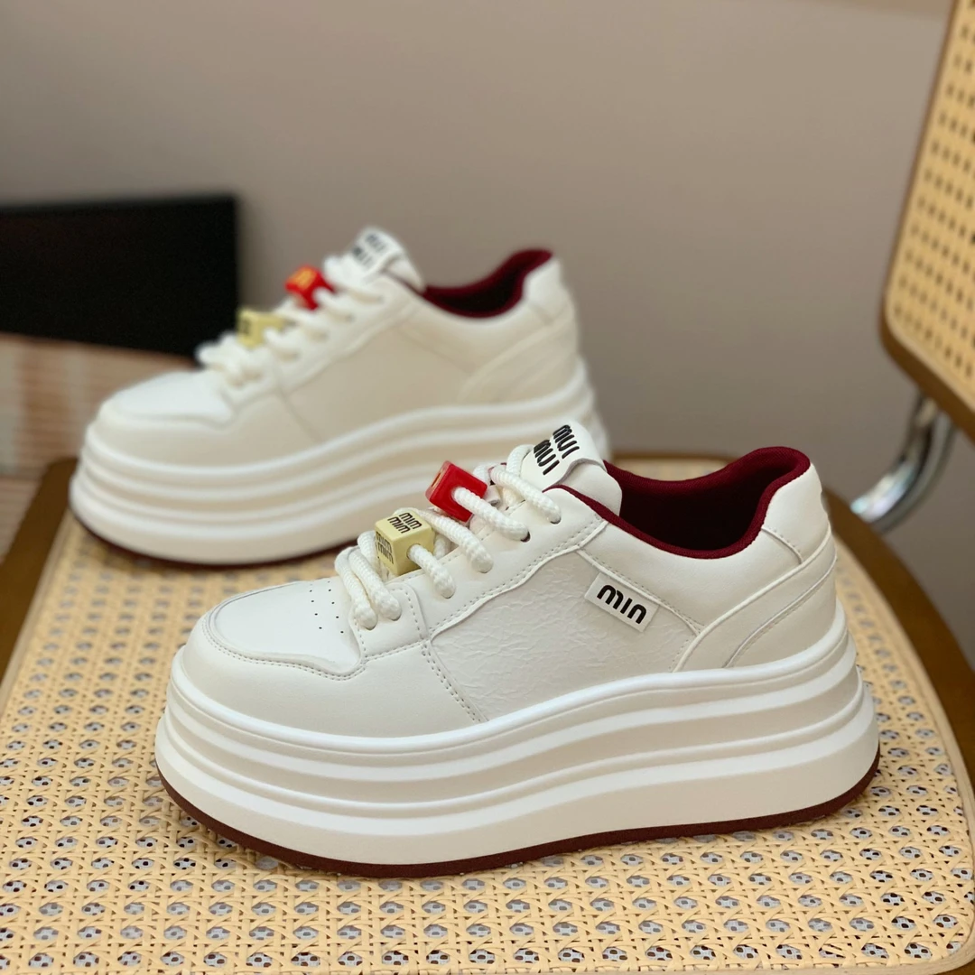 小个子6cm增高显腿长女2025春季新款百搭轻便松糕厚底系带休闲鞋