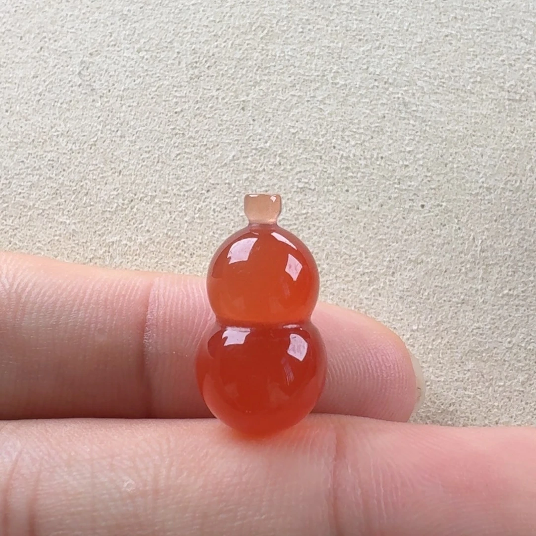 南红玛瑙未镶嵌立体葫芦