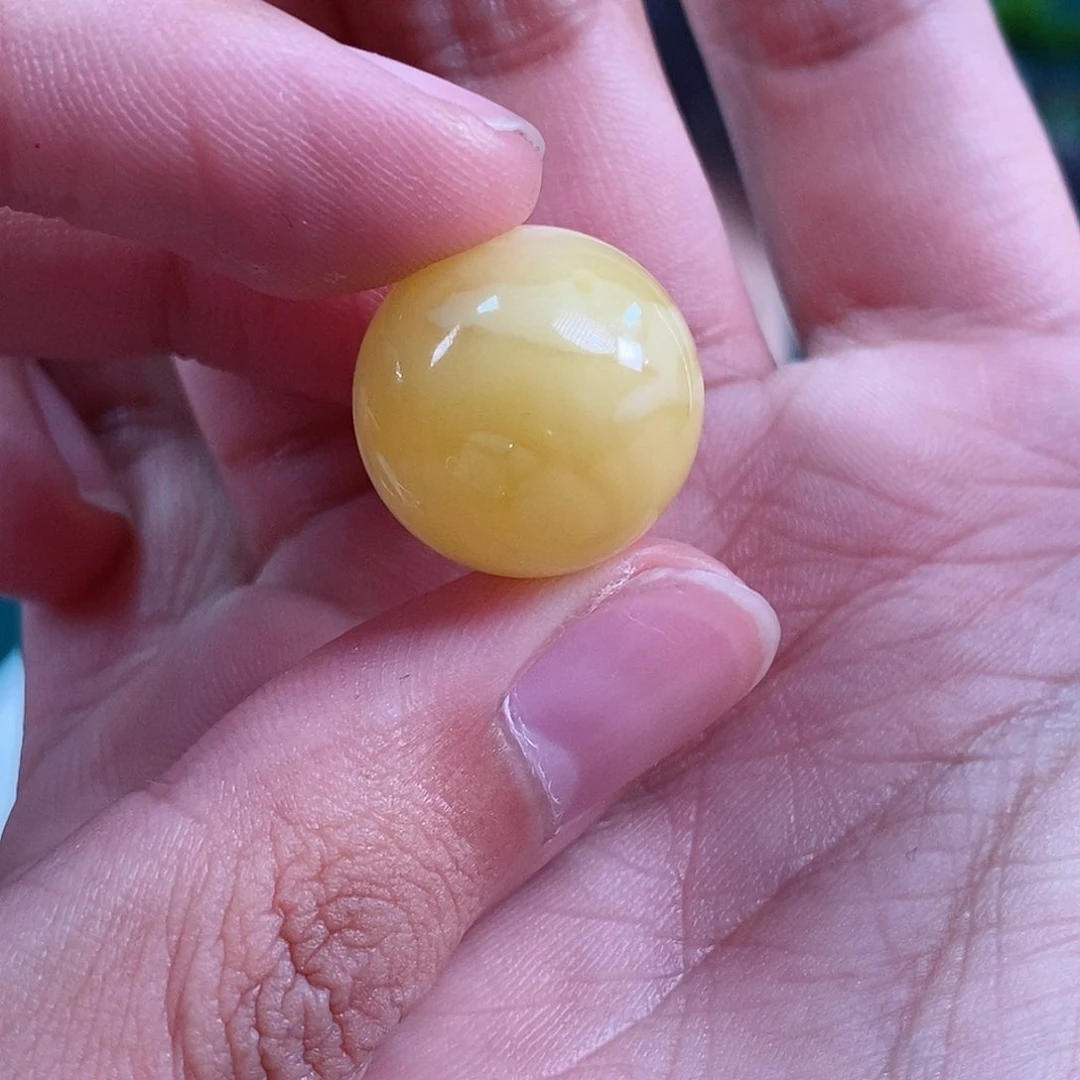 蜜蜡珠宝奇石未镶嵌