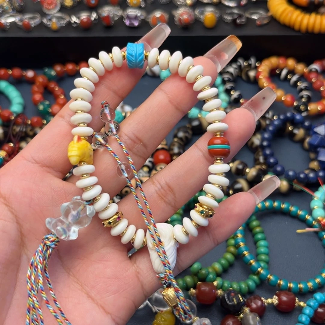 泥塑小*娘白色绝美手持0.7➕