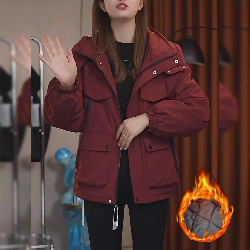 棉服女2025新款秋冬季韩版时尚别致休闲夹棉加厚连帽冲锋衣短外套