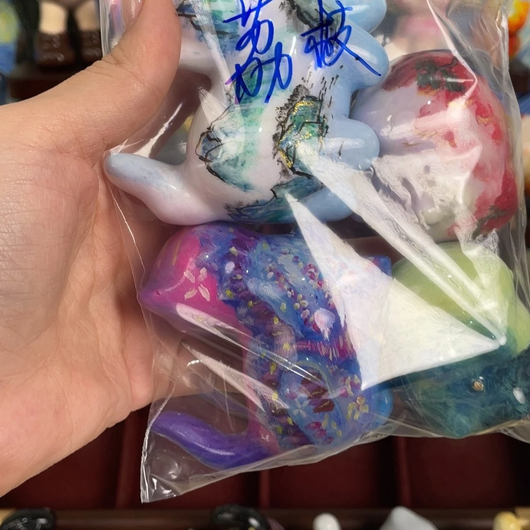 想***枝大叶紫檀（黑酸枝木类）