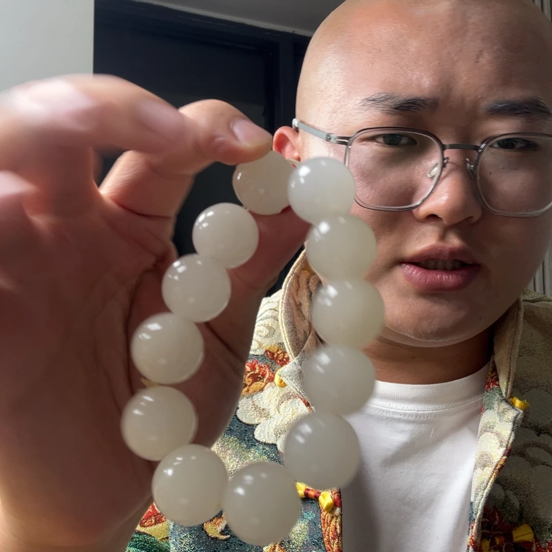 未镶嵌石英质玉（黄龙玉）黄龙玉