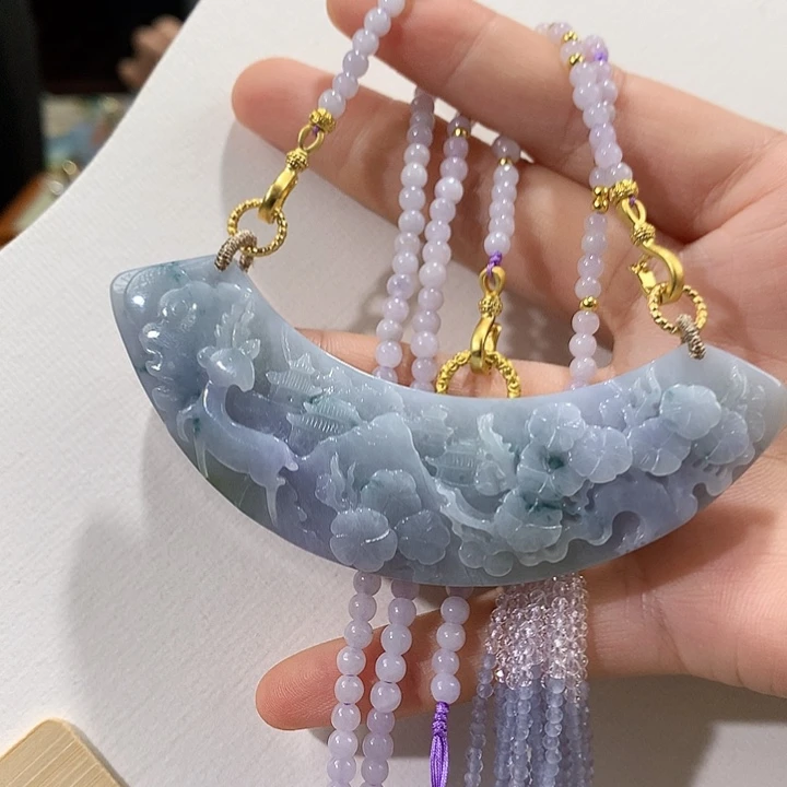 翡翠未镶嵌颈饰翡翠吊坠