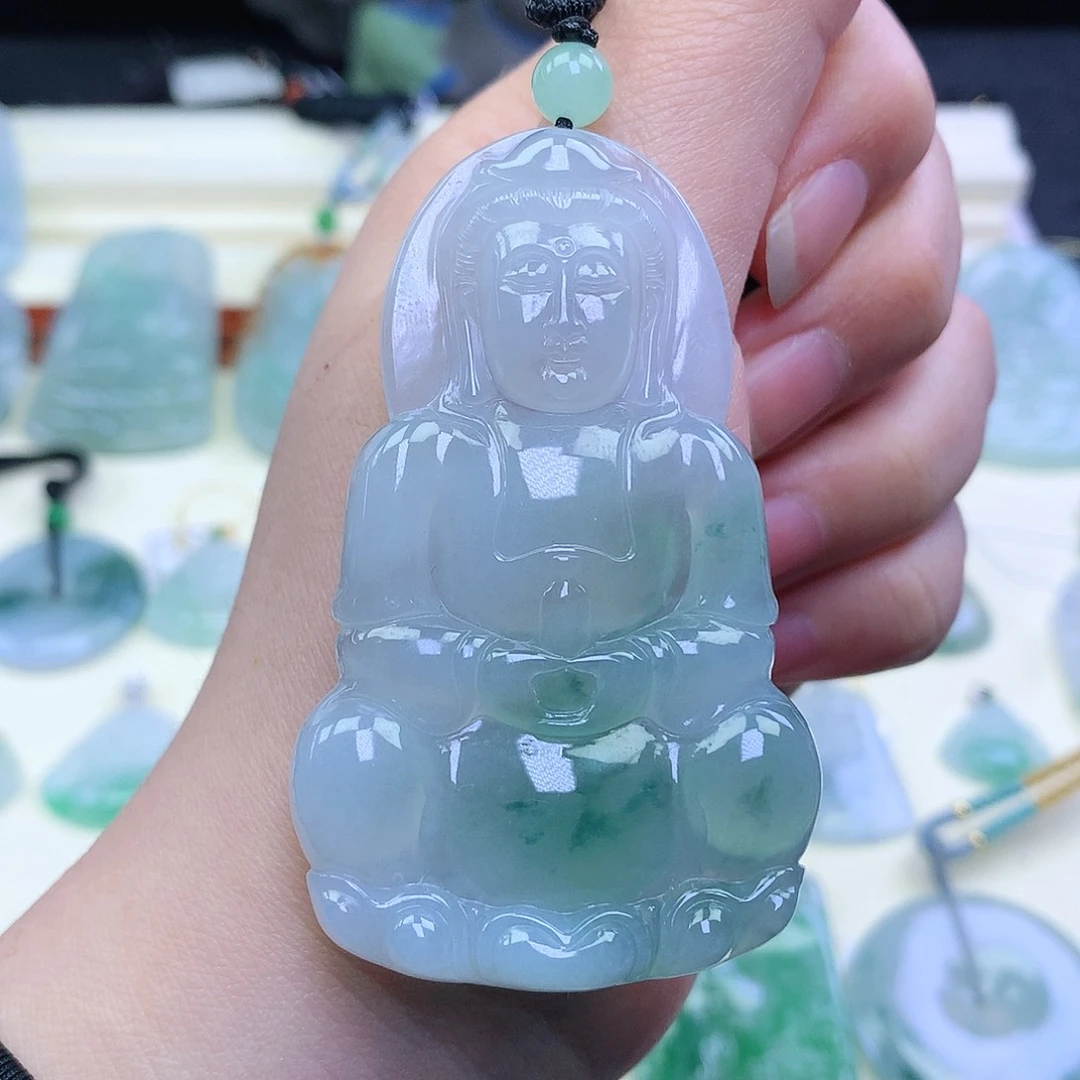 翡翠颈饰未镶嵌吊坠