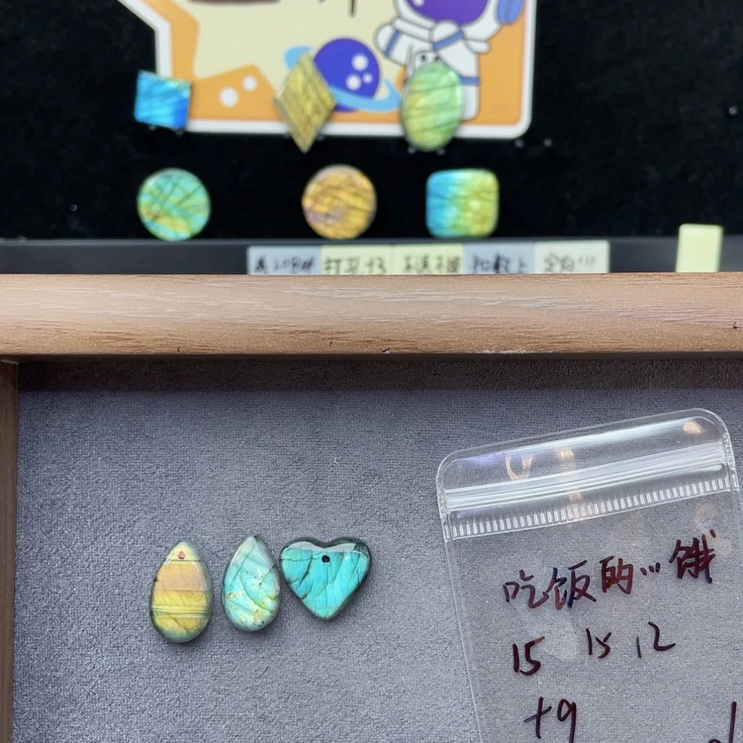 未镶嵌珠宝半成品水晶吃****饿